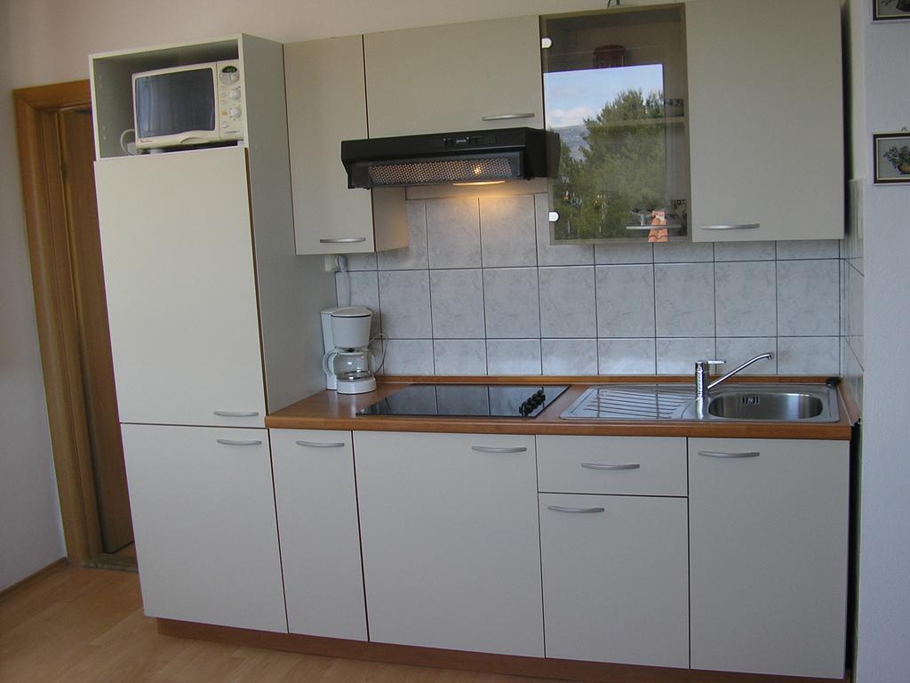 Apartments Viki Trogir Exteriör bild