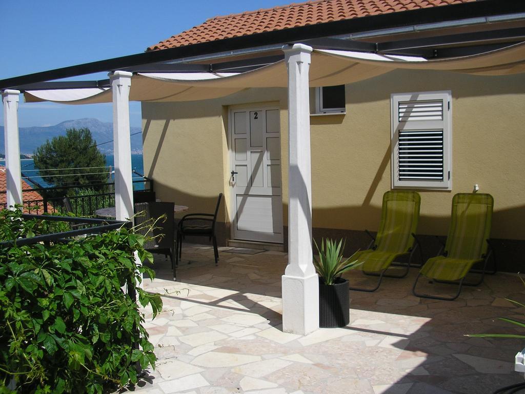 Apartments Viki Trogir Exteriör bild