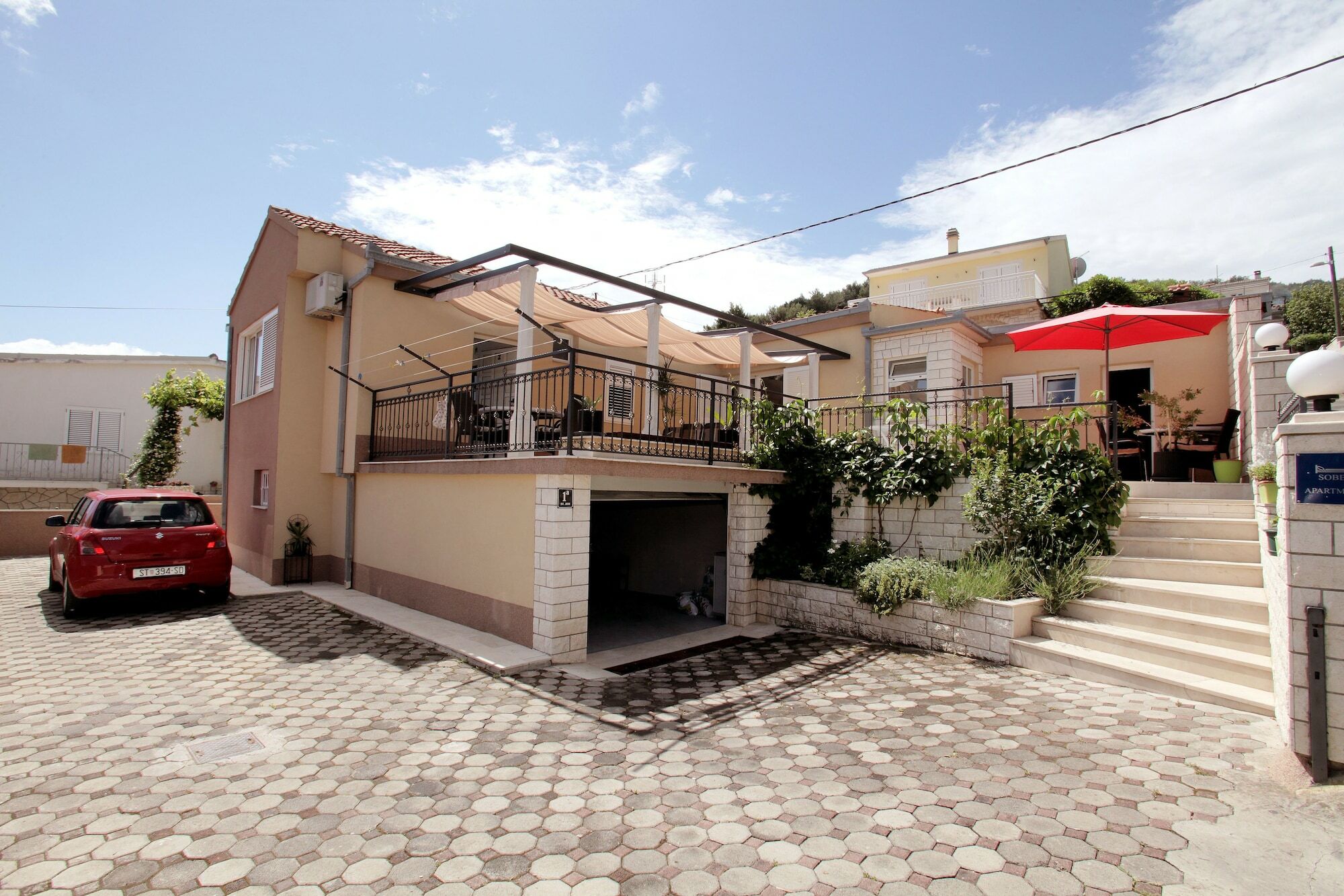 Apartments Viki Trogir Exteriör bild