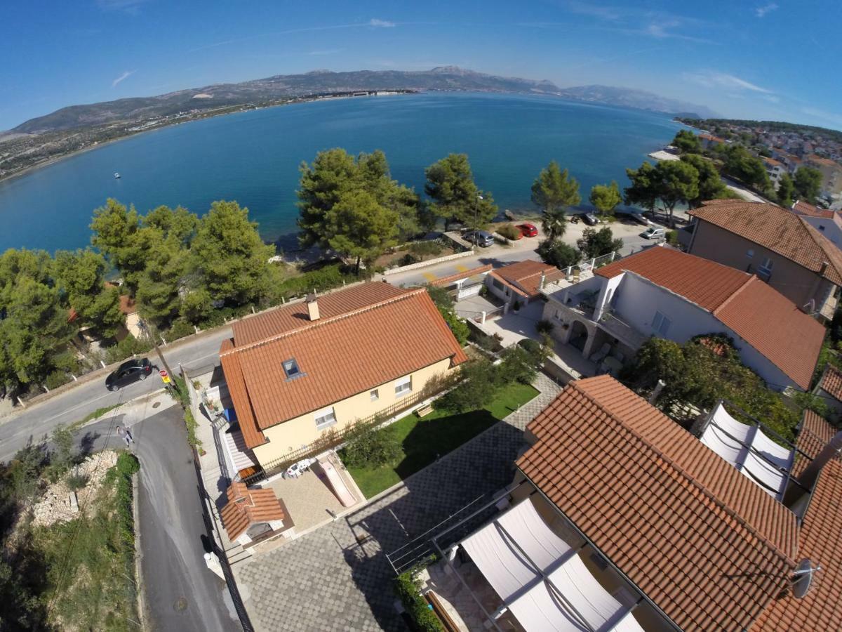 Apartments Viki Trogir Exteriör bild